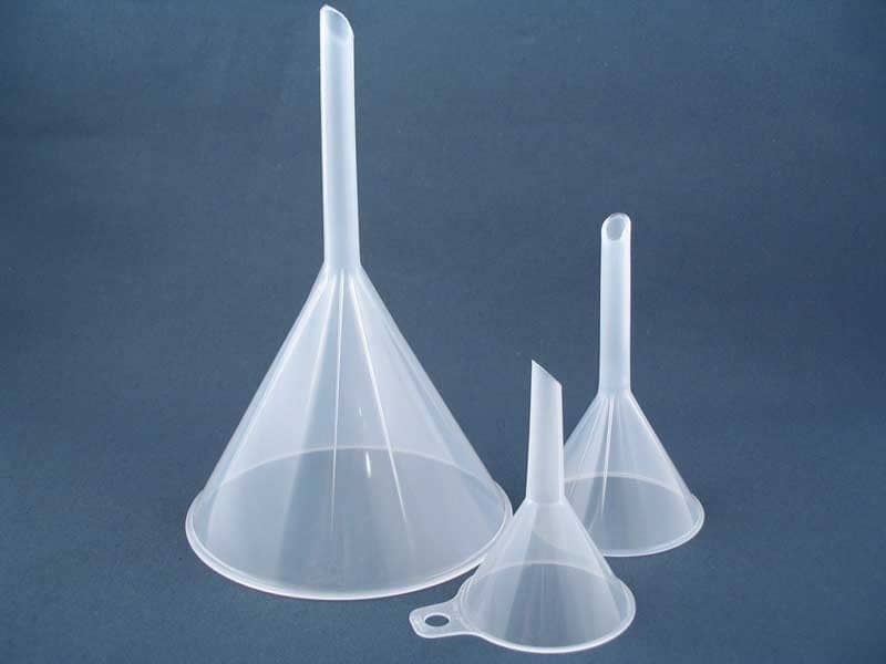 Embudos de Plástico - Artículos de plástico de laboratorio  - Testmak Material Testing Equipment